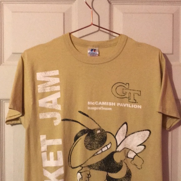 Georgia Tech Yellowjackets Basketball Yellow T-Shirt Men’s Small S - Picture 3 of 12